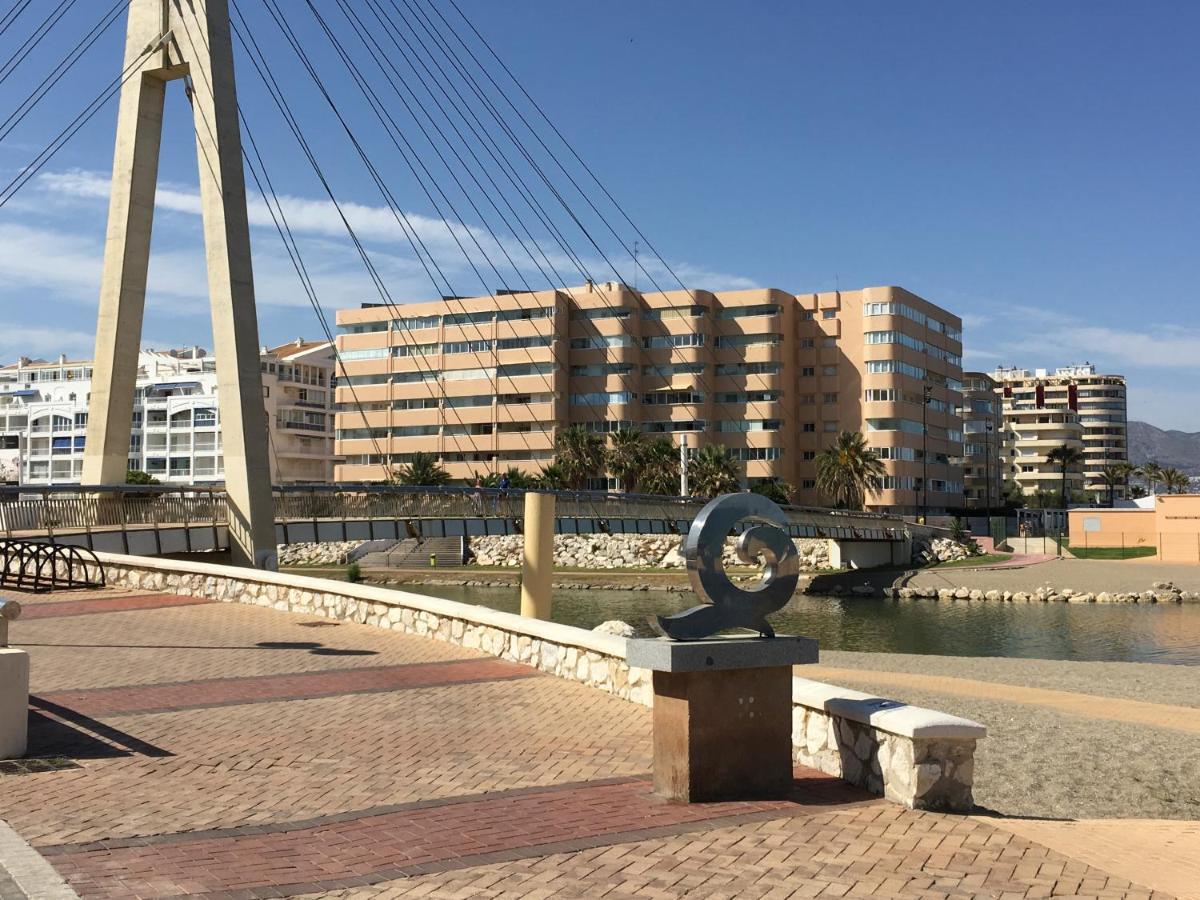 Апартаменты 44 Calle San Miguel Фуэнхирола Экстерьер фото